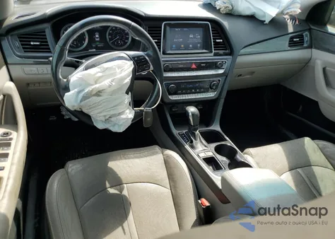 2018 Hyundai Sonata Sport z USA, uszkodzony, nr VIN 5NPE34AF2JH648712